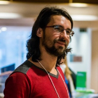 Denis Shapovalenko
